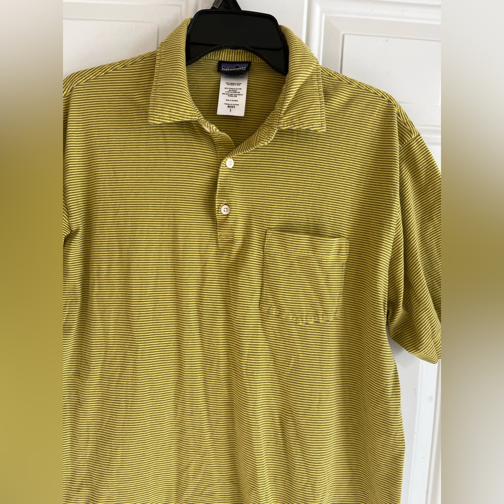 Patagonia Polo Shirt Mens Large Yellow Stripe Short Sleeve Organic Cotton Hiking